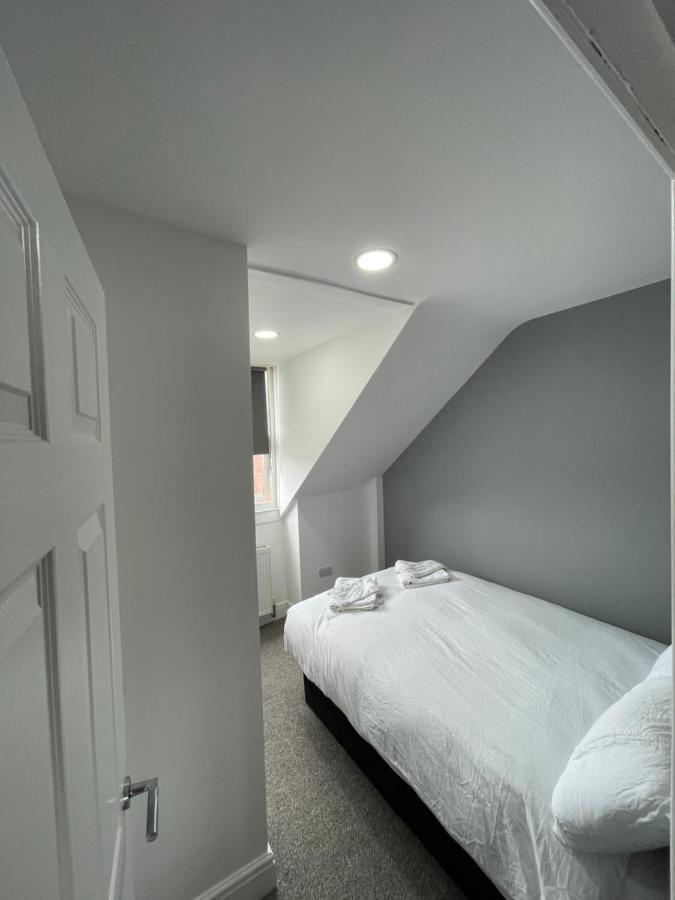 Apartament Luton Short Term Lets - Cardiff Road Zewnętrze zdjęcie